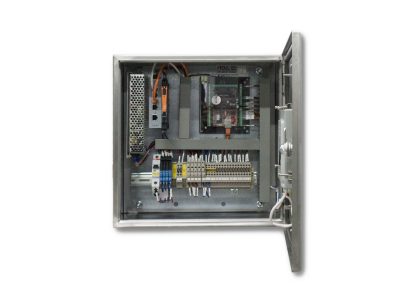 Manufacturing panels for cryogenic tanks